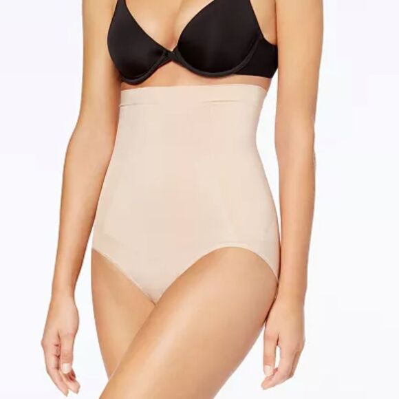 Spanx High Waisted Brief in Soft Nude Small - Picture 1 of 11
